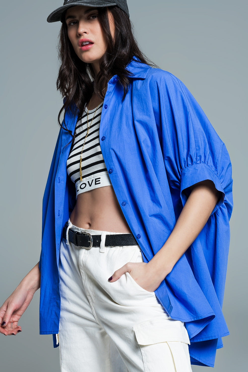 Blusa oversize azul de manga corta