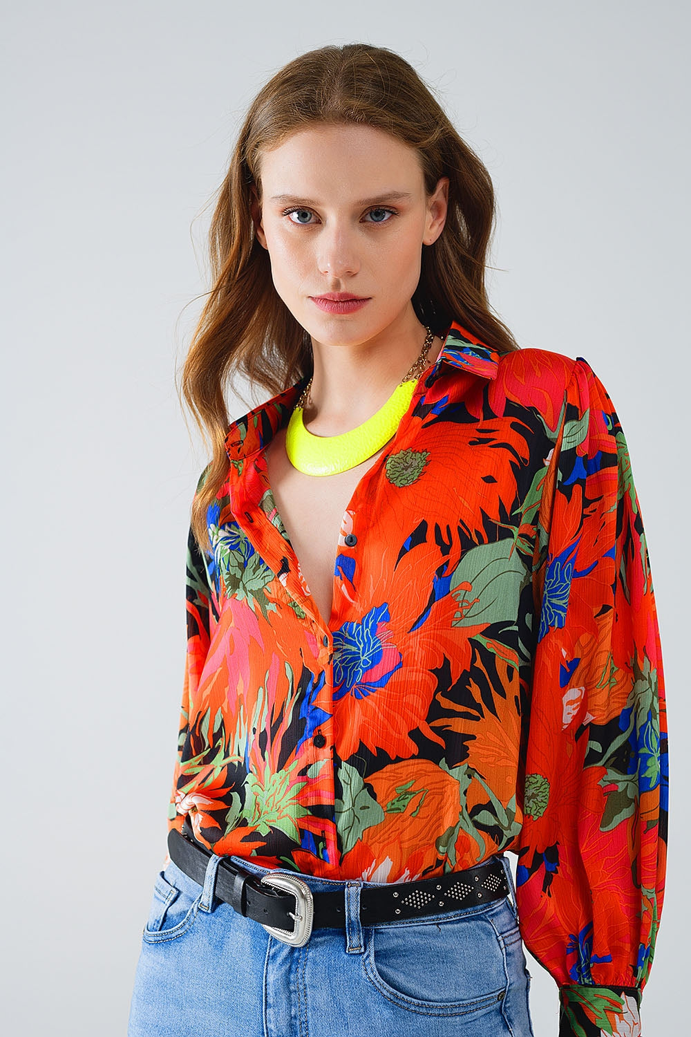 Camisa de gasa Floral con Mangas Globo en Negro