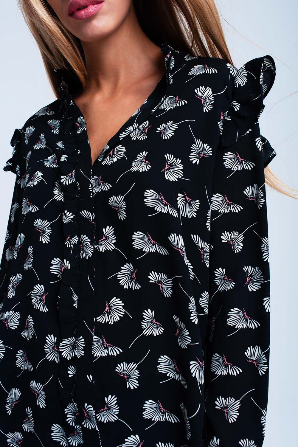 Camisa estampado floral negra