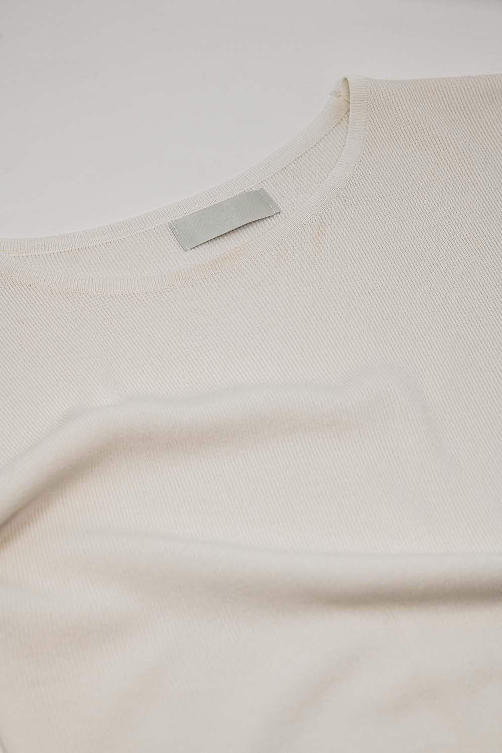 Camiseta de punto con mangas cortas en blanco