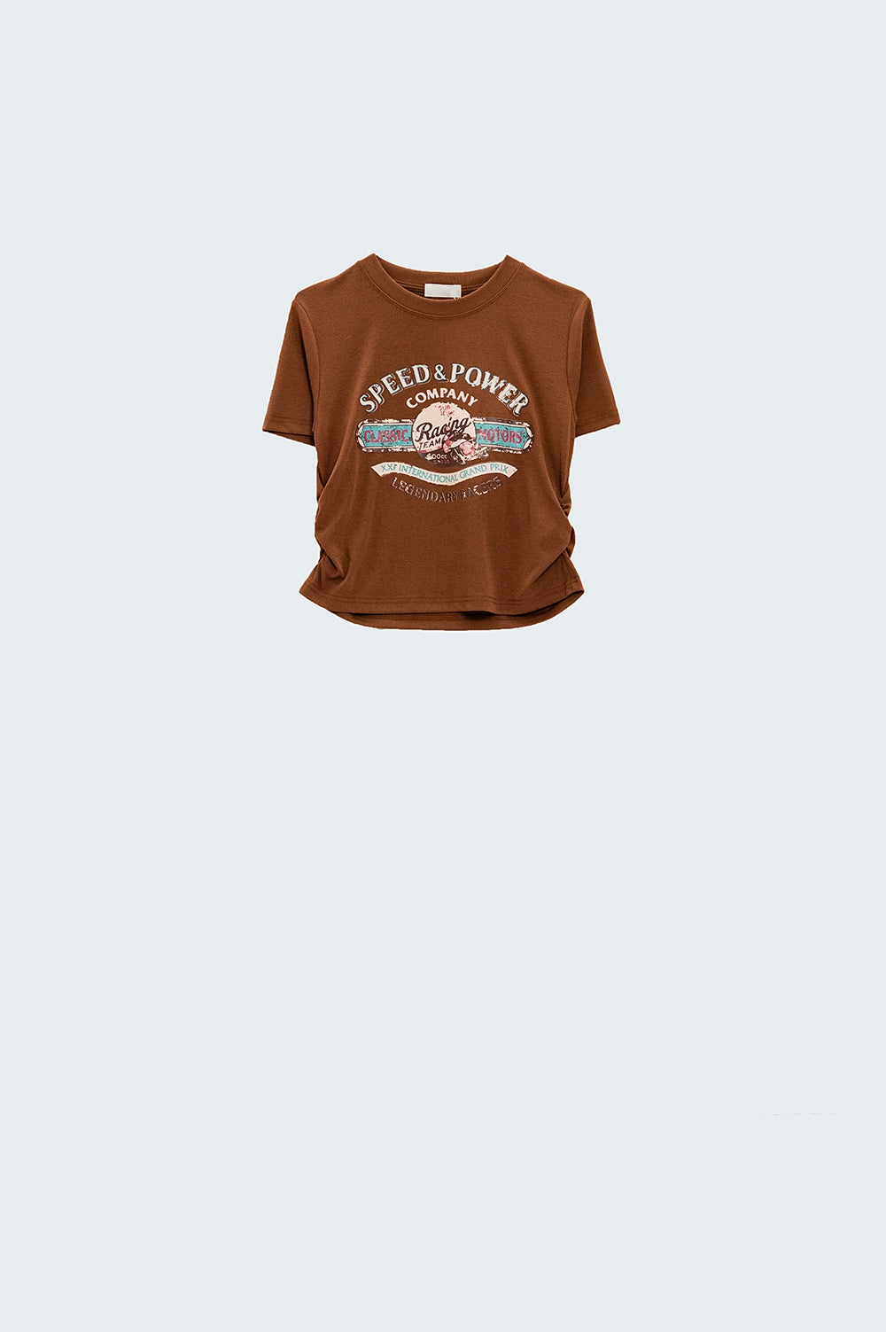 Camiseta marrón con cuello redondo y estampado gráfico