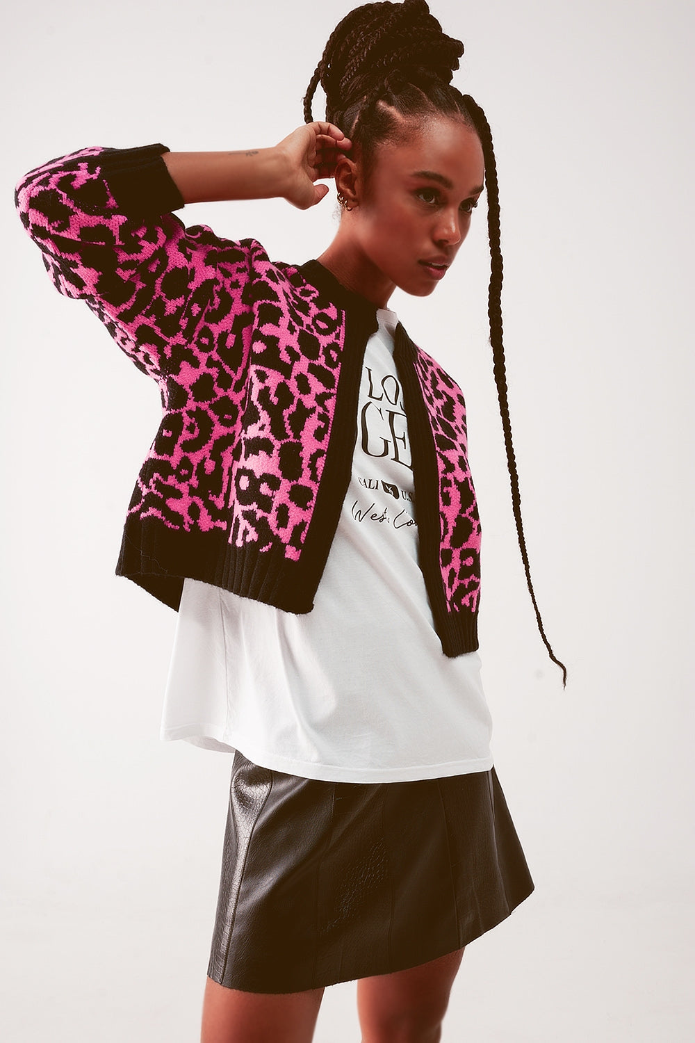 Cardigan fucsia con diseño animal
