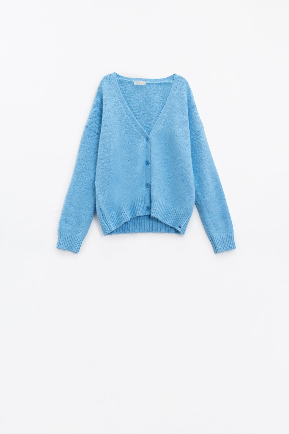 Chaqueta de punto azul con cuello de pico ancho y cierre de botones