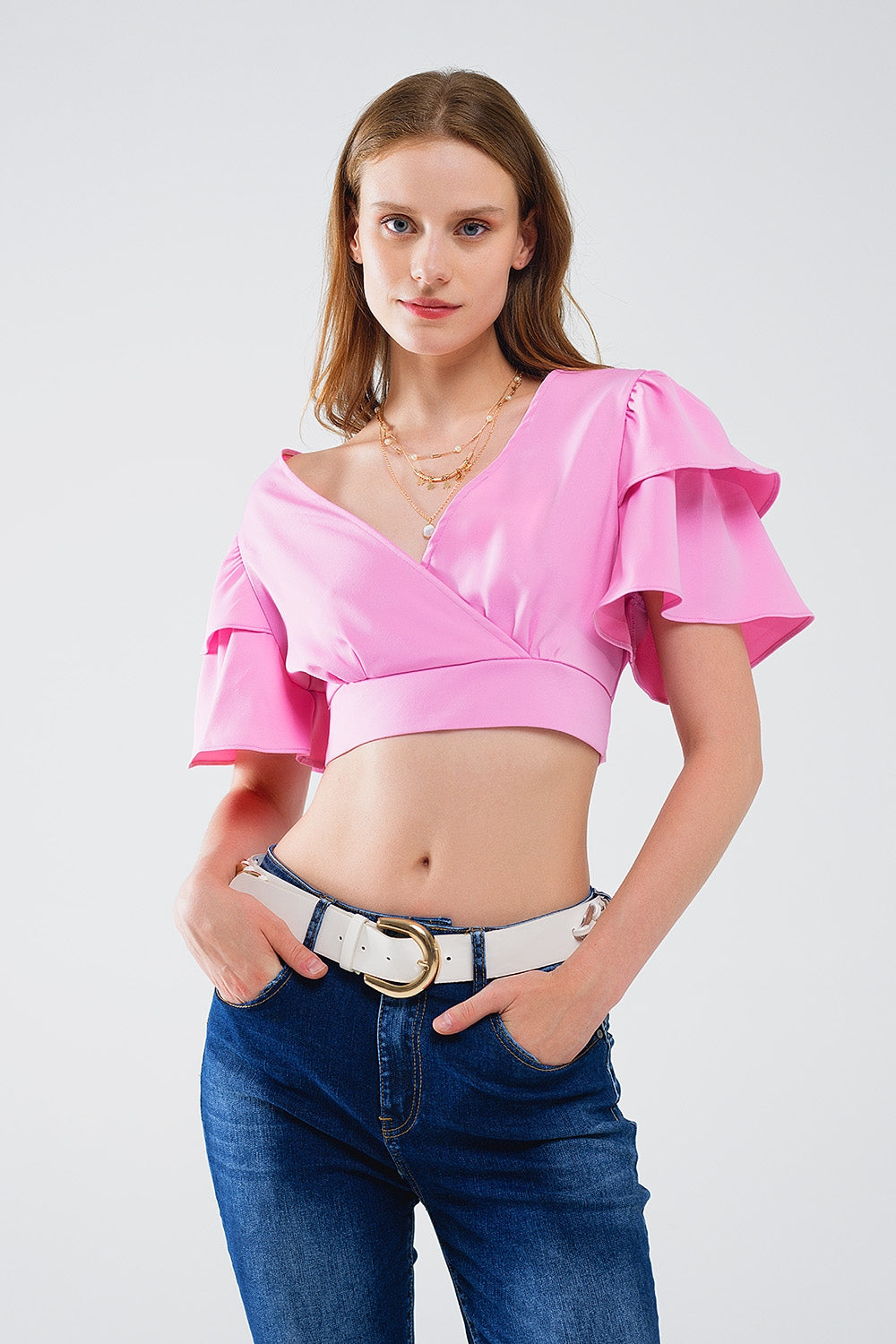 Crop Top Rosa Con Mangas Cortas Y Cuello En V