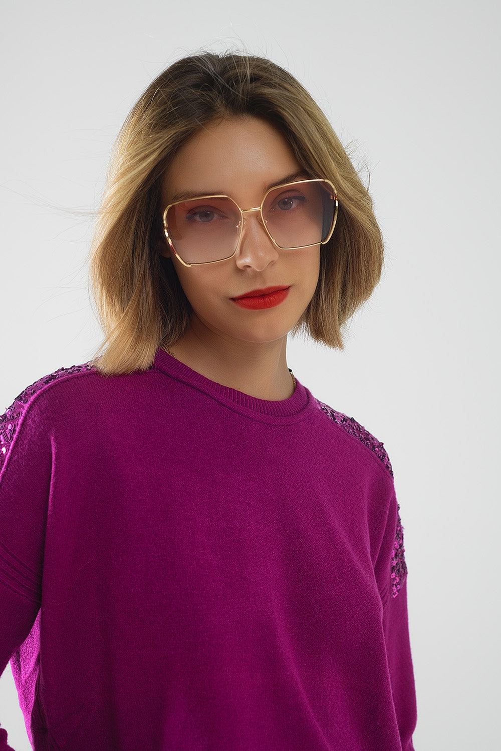 Gafas de sol cuadradas oversize de metal con lentes degradadas rosa claro