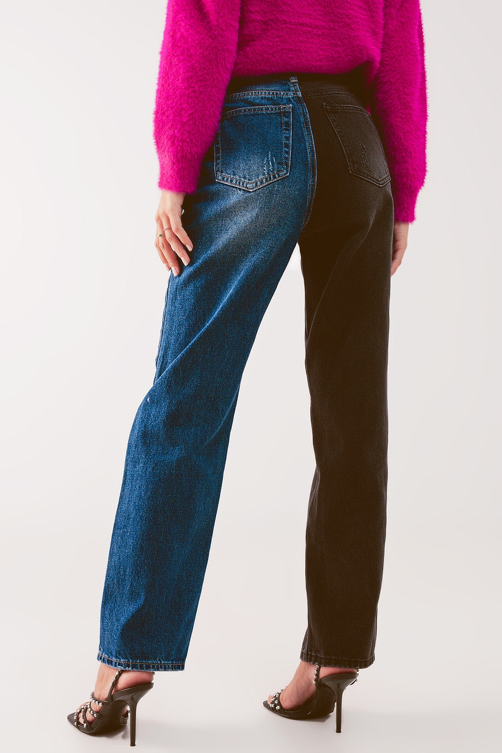 Jeans de pernera recta con diseño color block