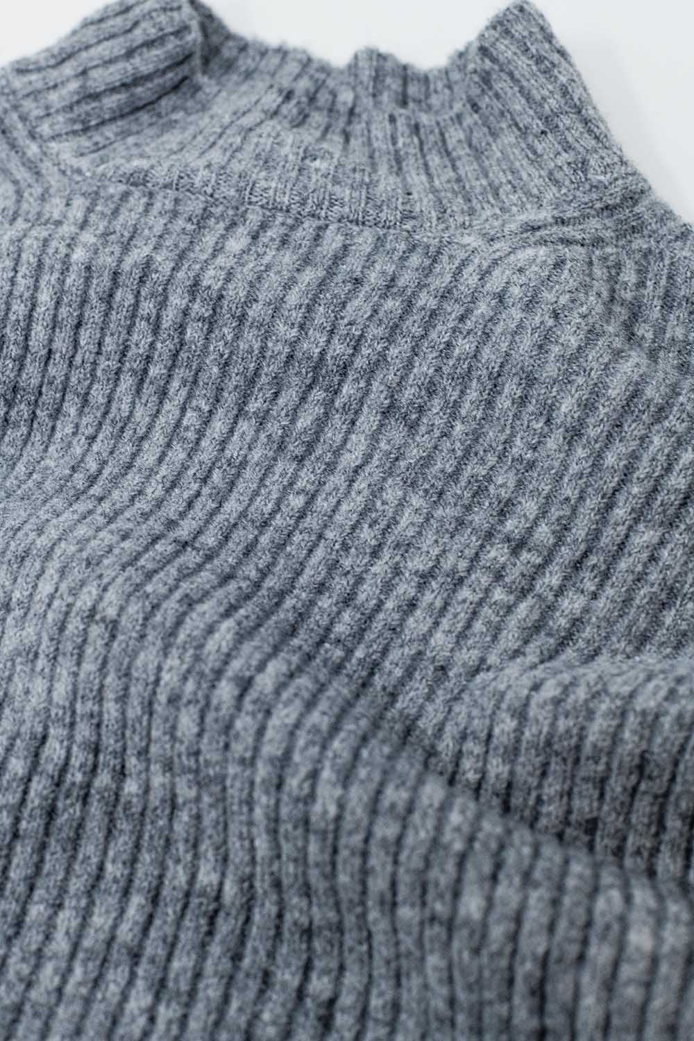 jersey de cuello alto de canalé gris