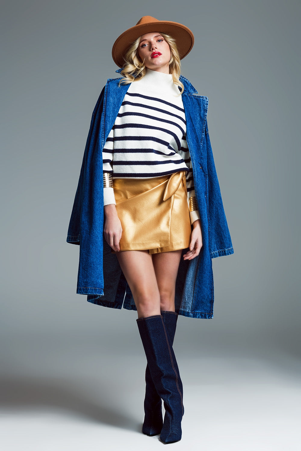 Jersey Estilo marinero Con Cuello alto Y Detalle De Botones En El Cuello En Blanco Y Azul Marino