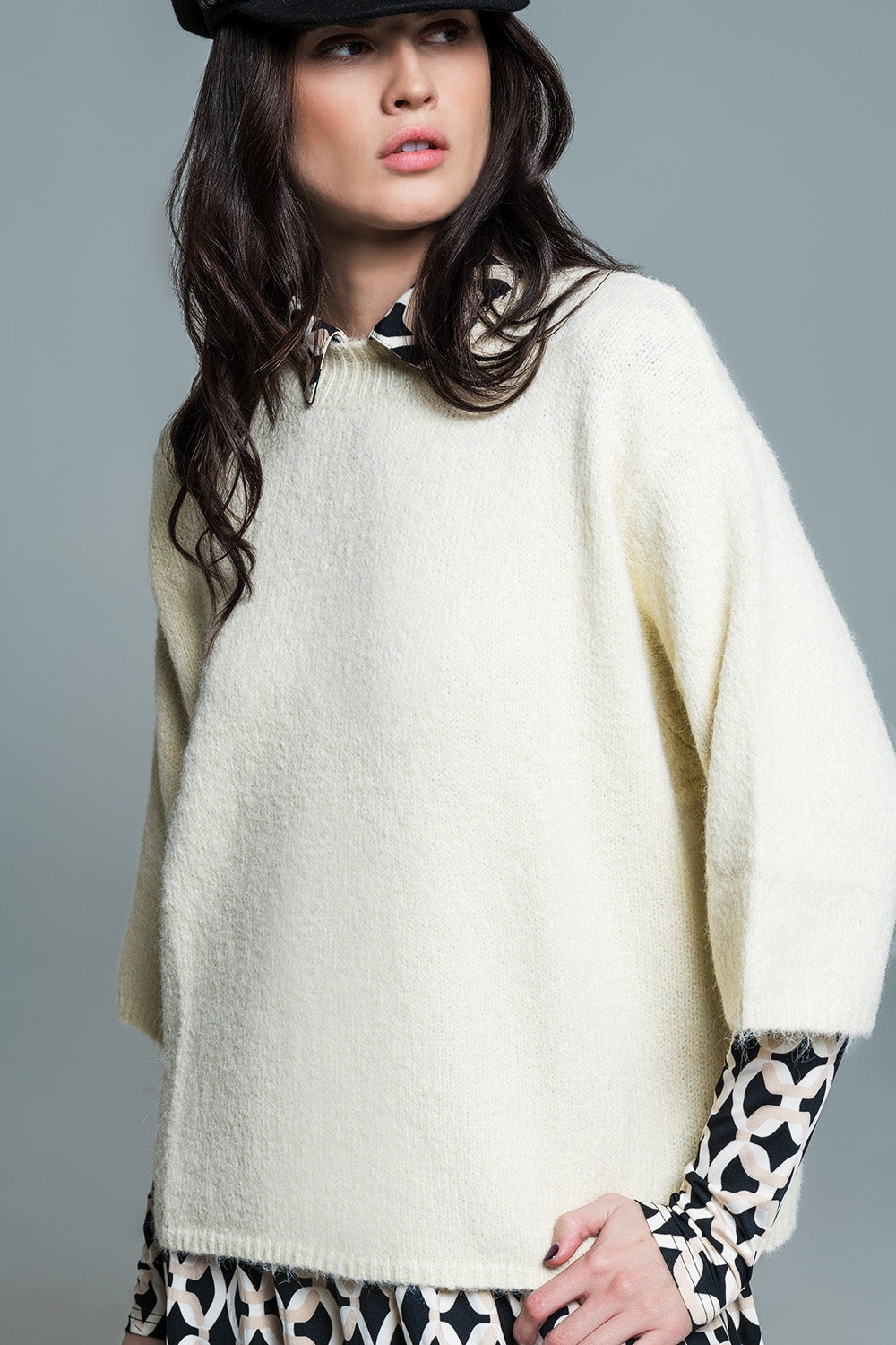 Jersey Relaxed de manga 3/4 y cuello redondo en color crema