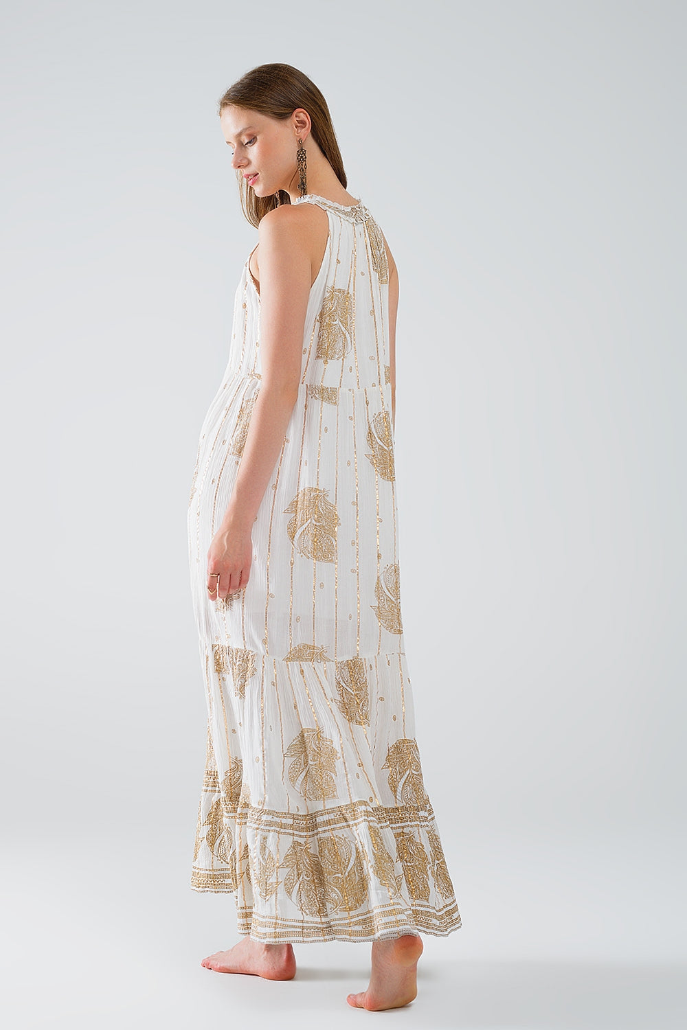 maxi vestido boho de gasa con estampado de flores doradas