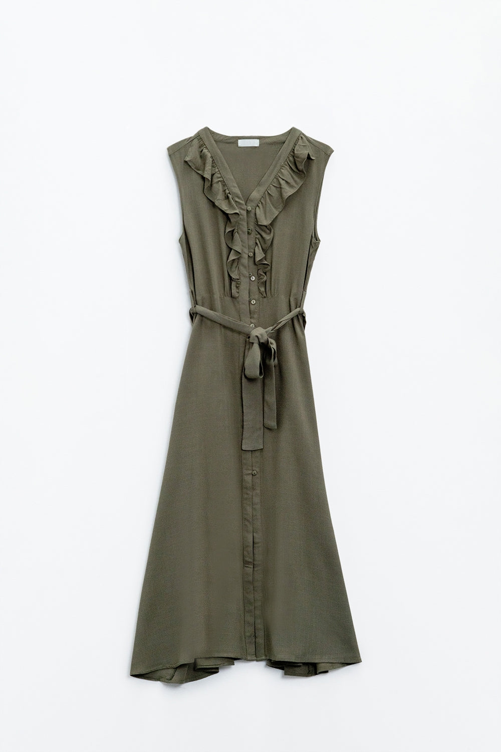 Maxi vestido en color caqui con volante y detalle de botones