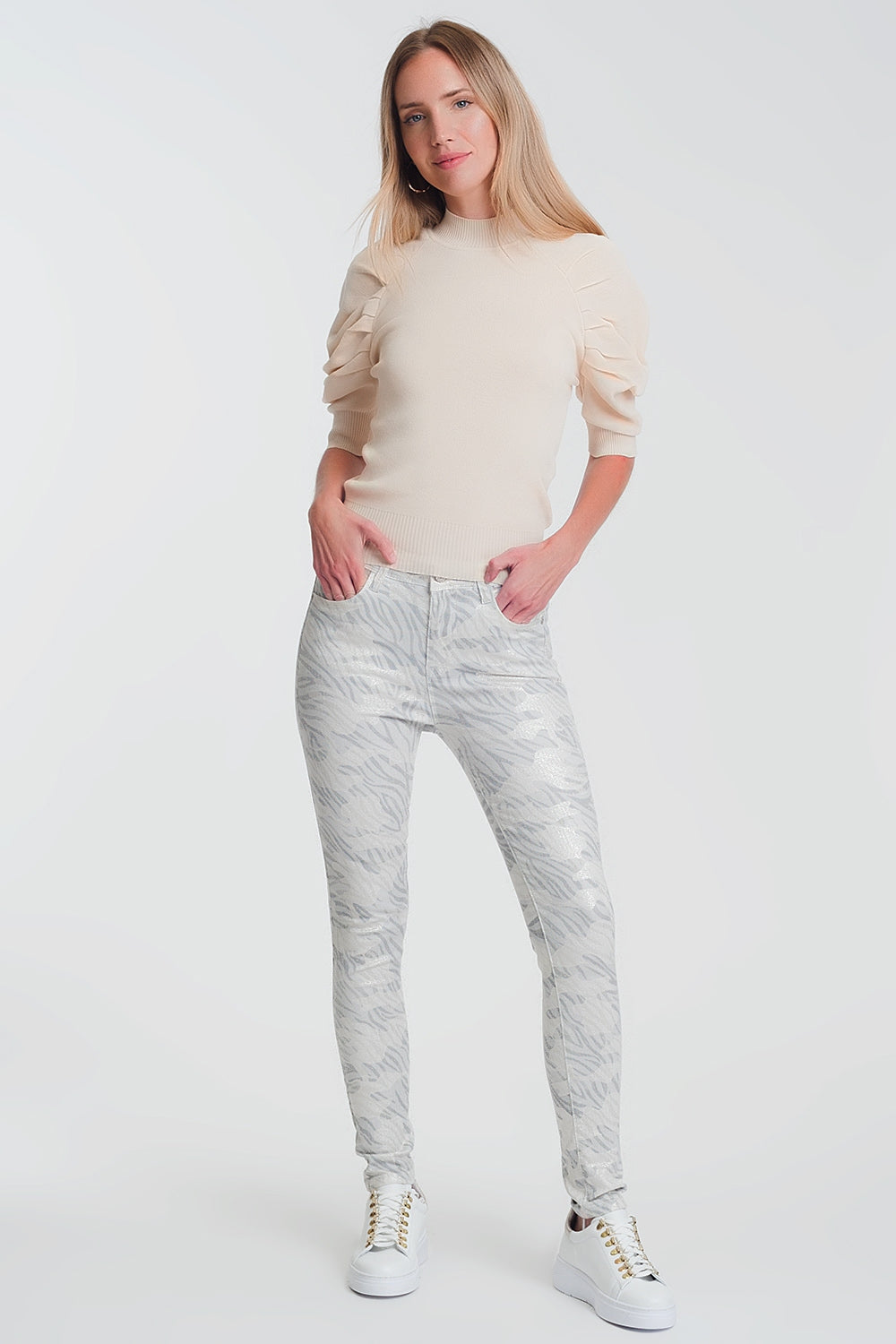 Pantalon ajustados con estampado de camuflaje