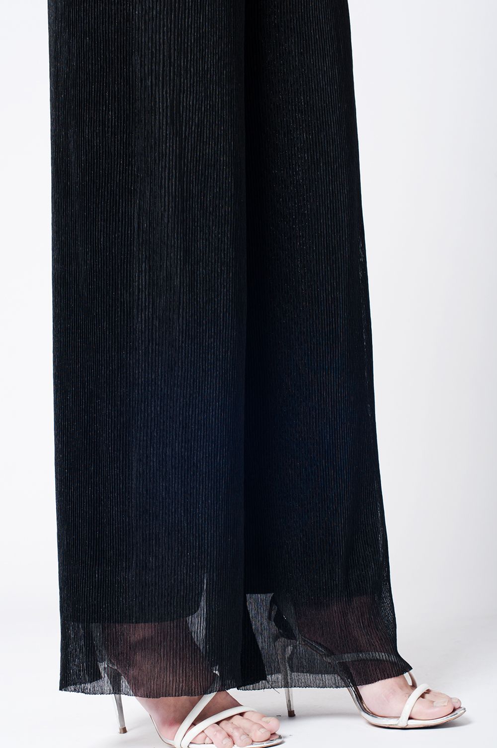 Pantalon de bambula negro con pernera ancha