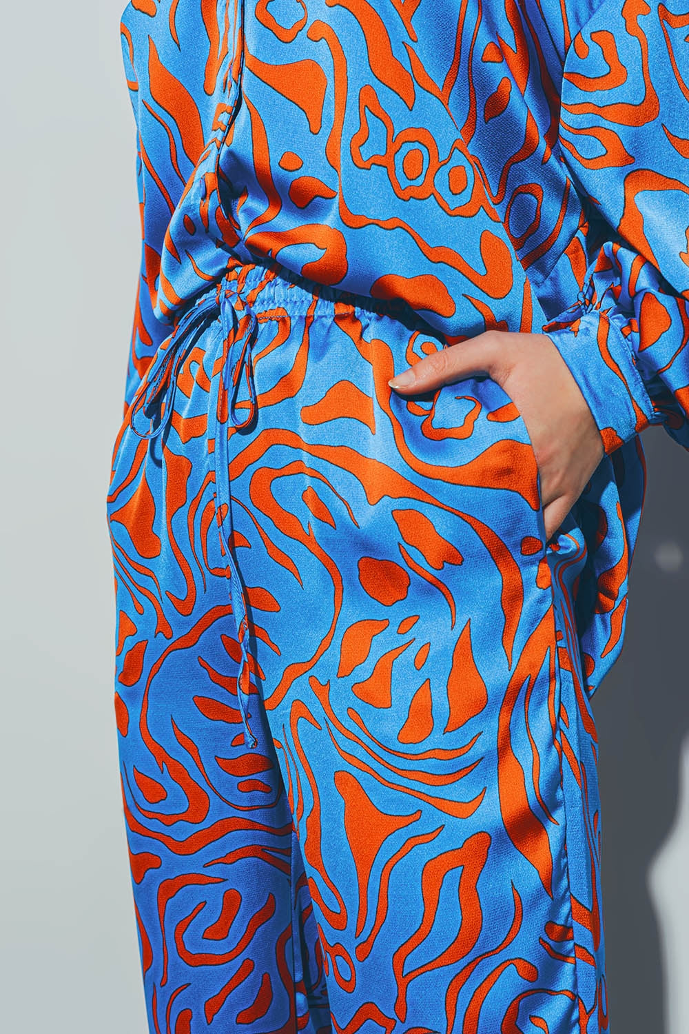 Pantalón de Raso con Cintura Elástica en Azul