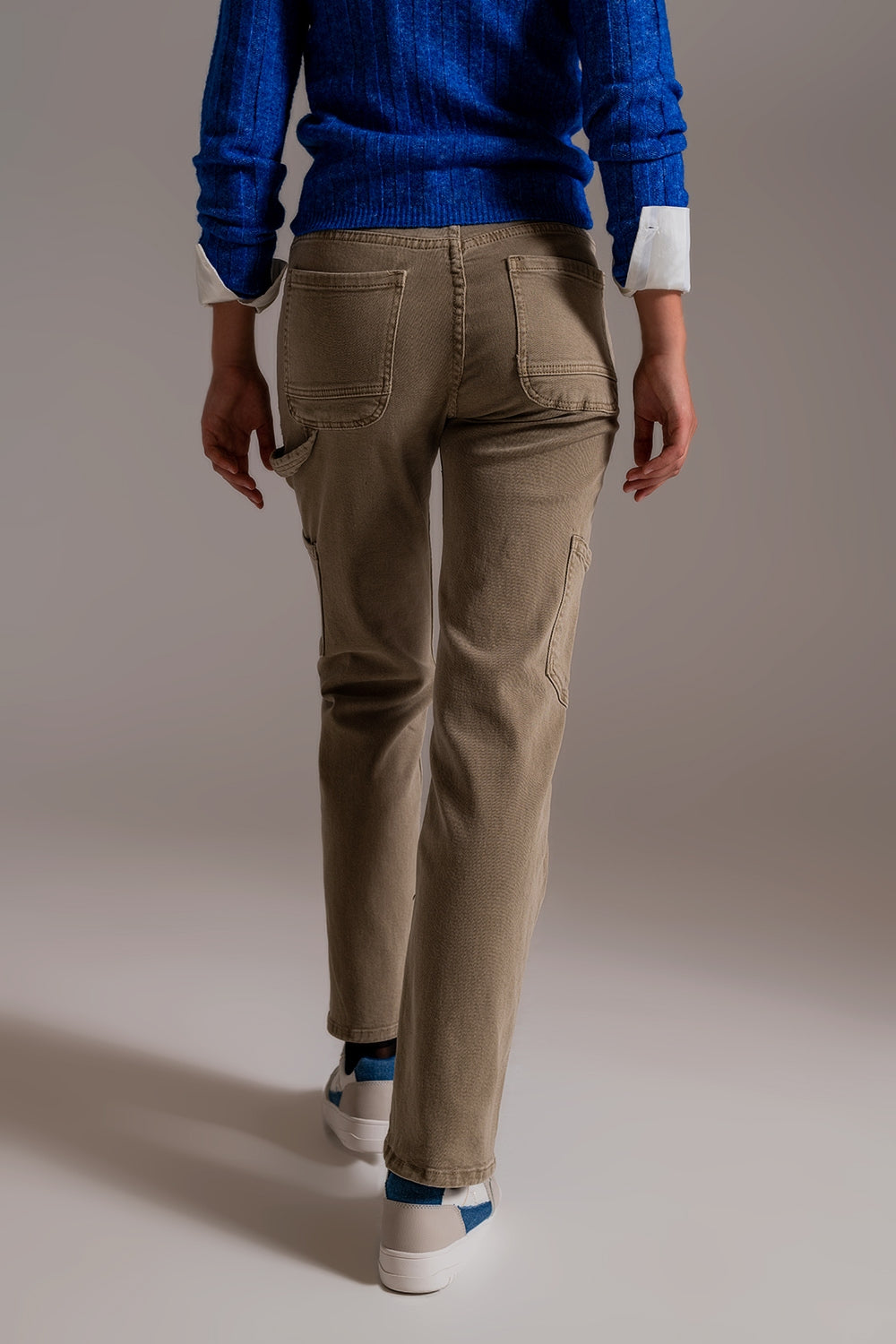 Pantalones cargo de pierna recta en marrón beige