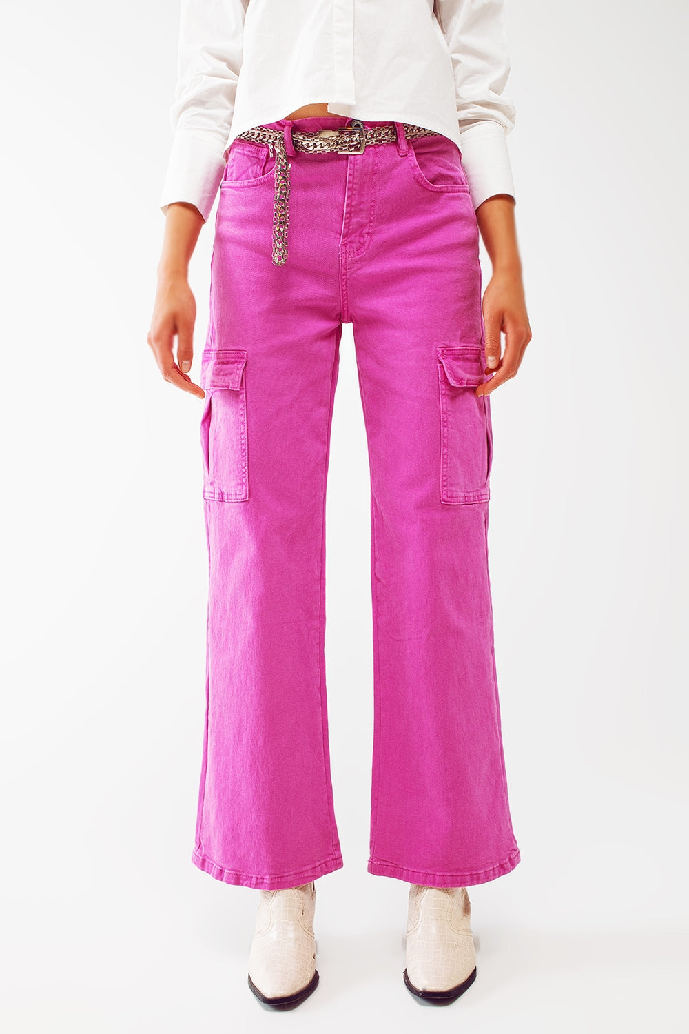 Pantalones cargo rectos en fucsia