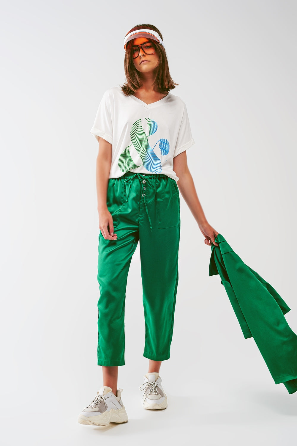 Pantalones cortos de satén en verde