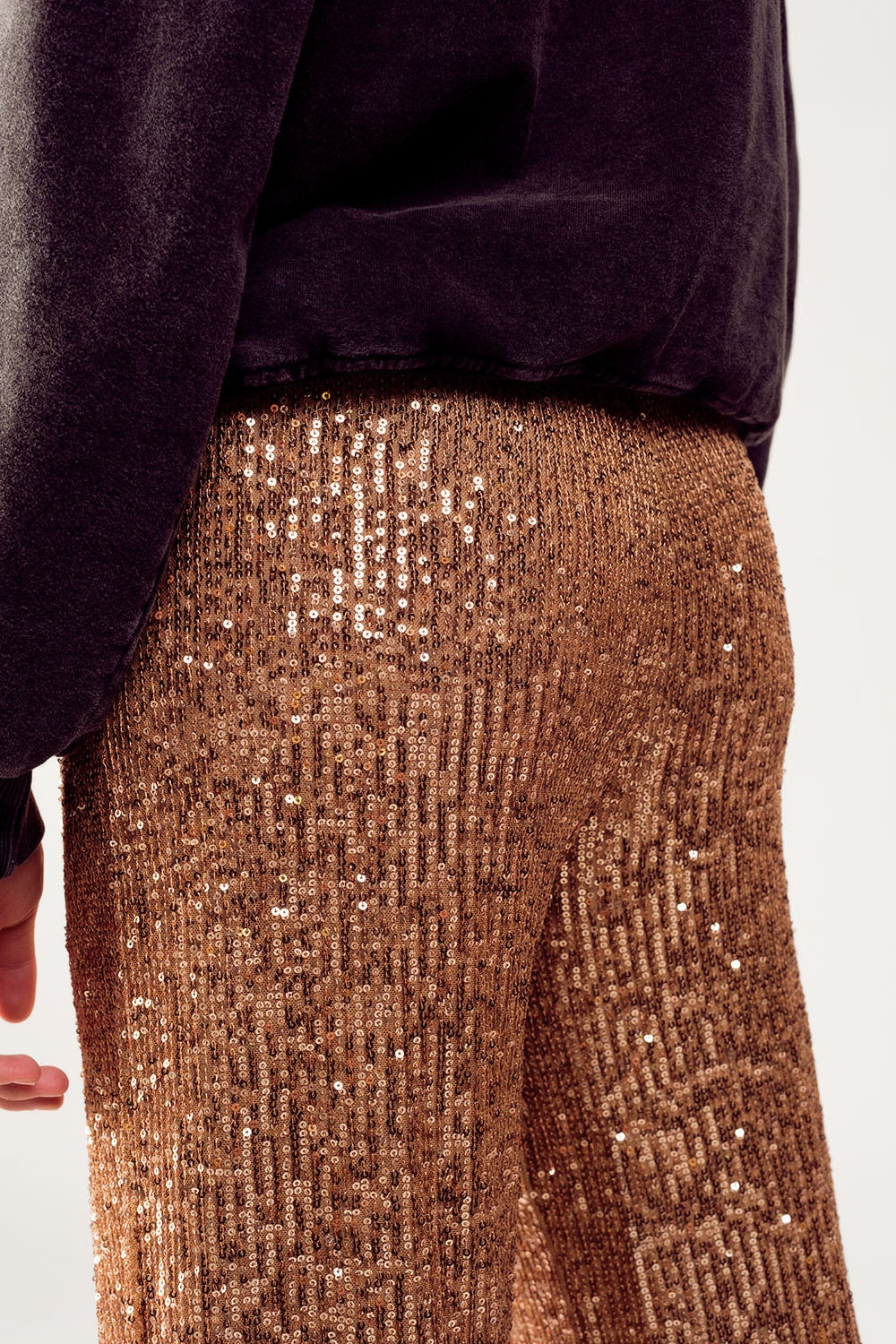 Pantalones de lentejuelas en oro