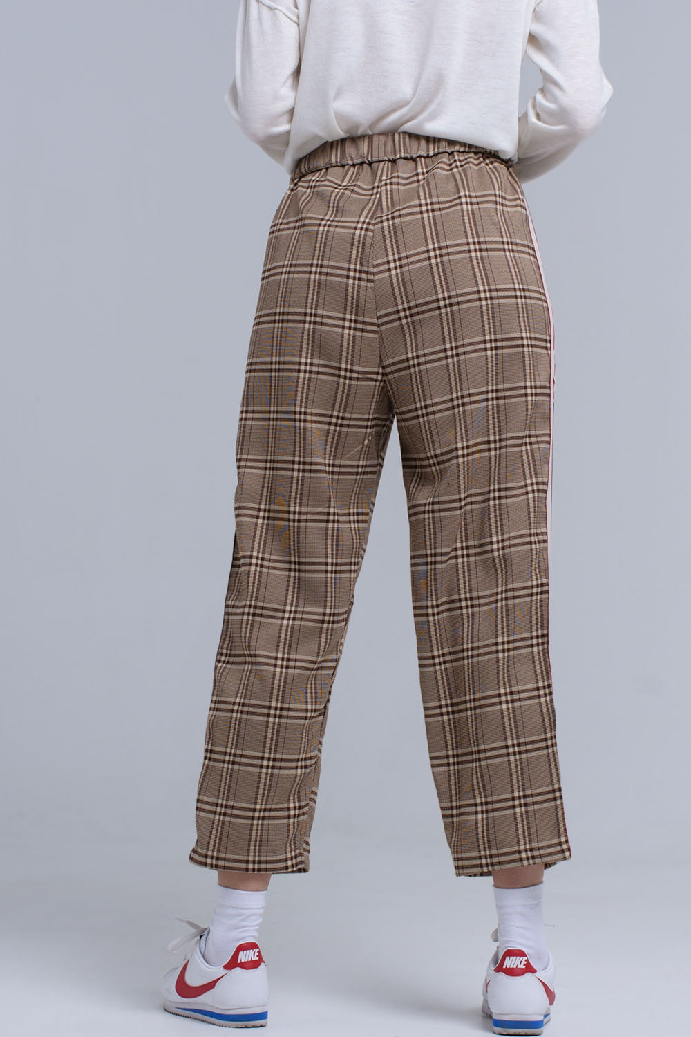 Pantalones de tartán marrón
