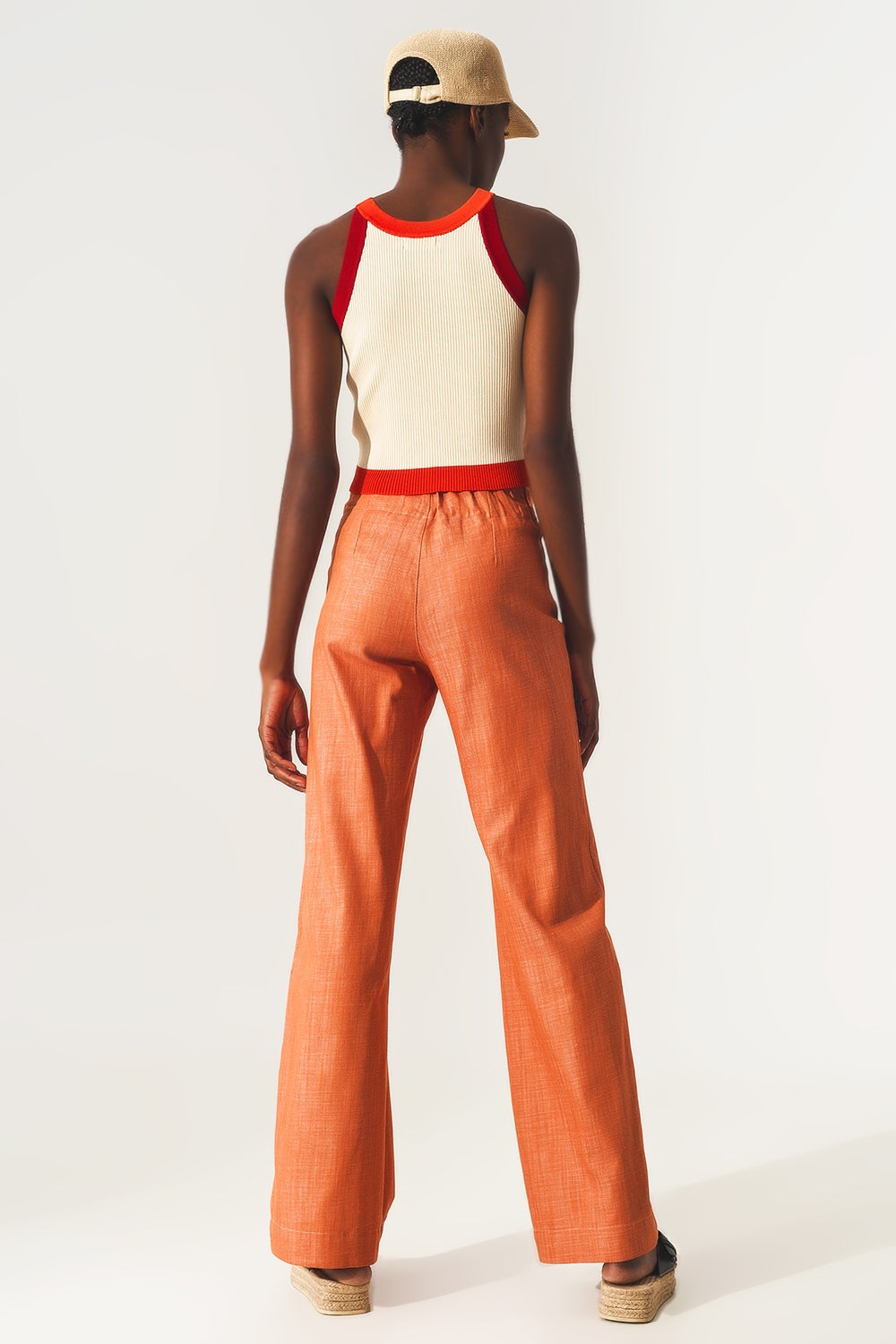 Pantalones en naranja estilo marine con botones
