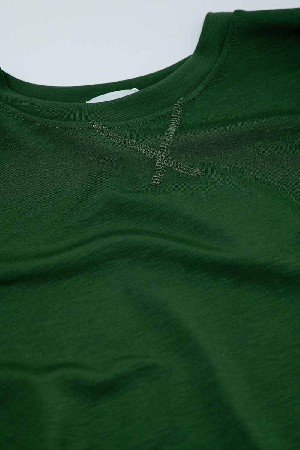 sudadera caqui de manga larga y cuello redondo