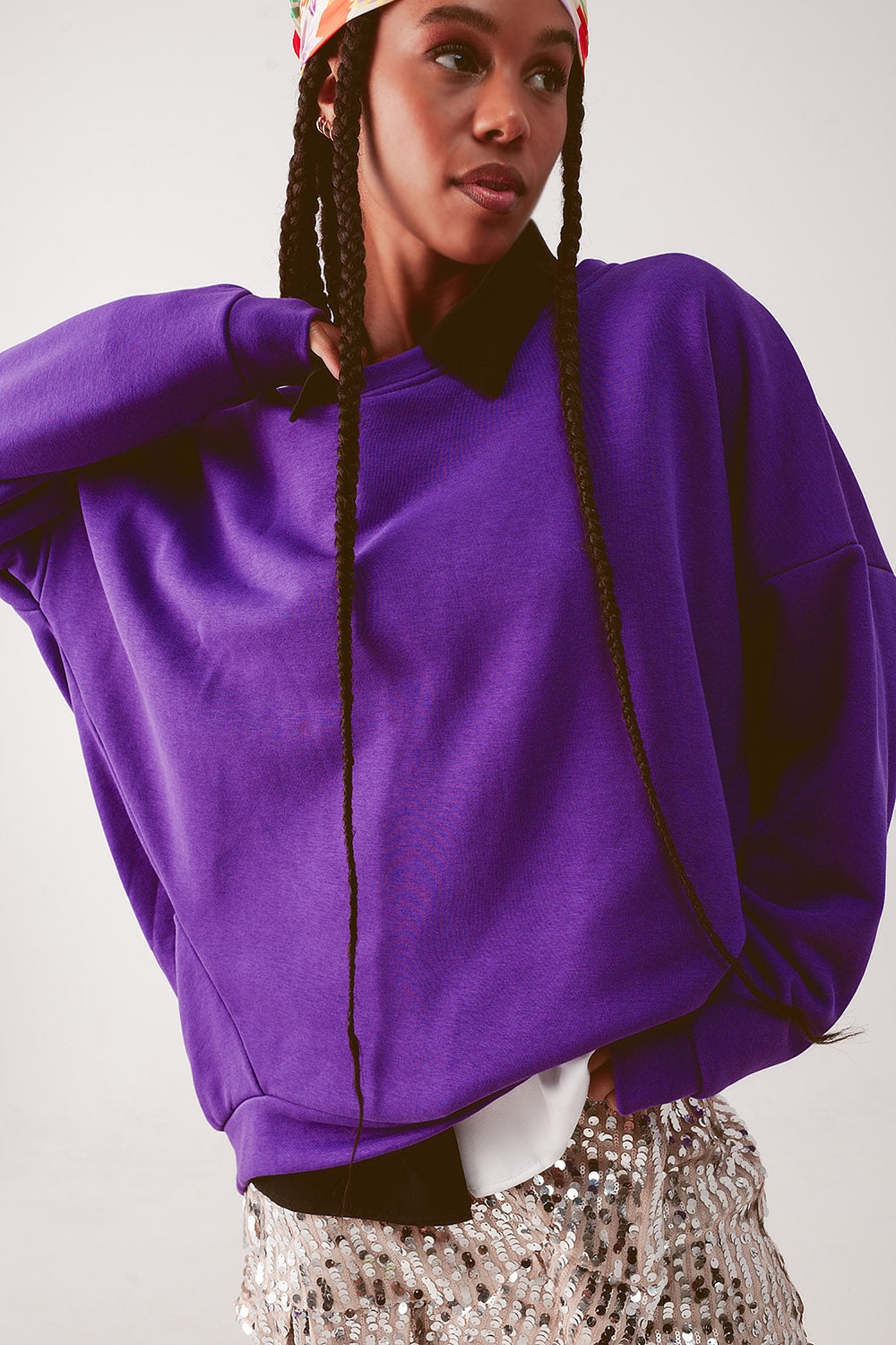 Sudadera en morado oversize