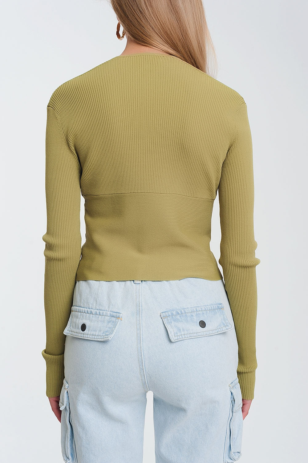 Sueter de canale en verde de cuello pico