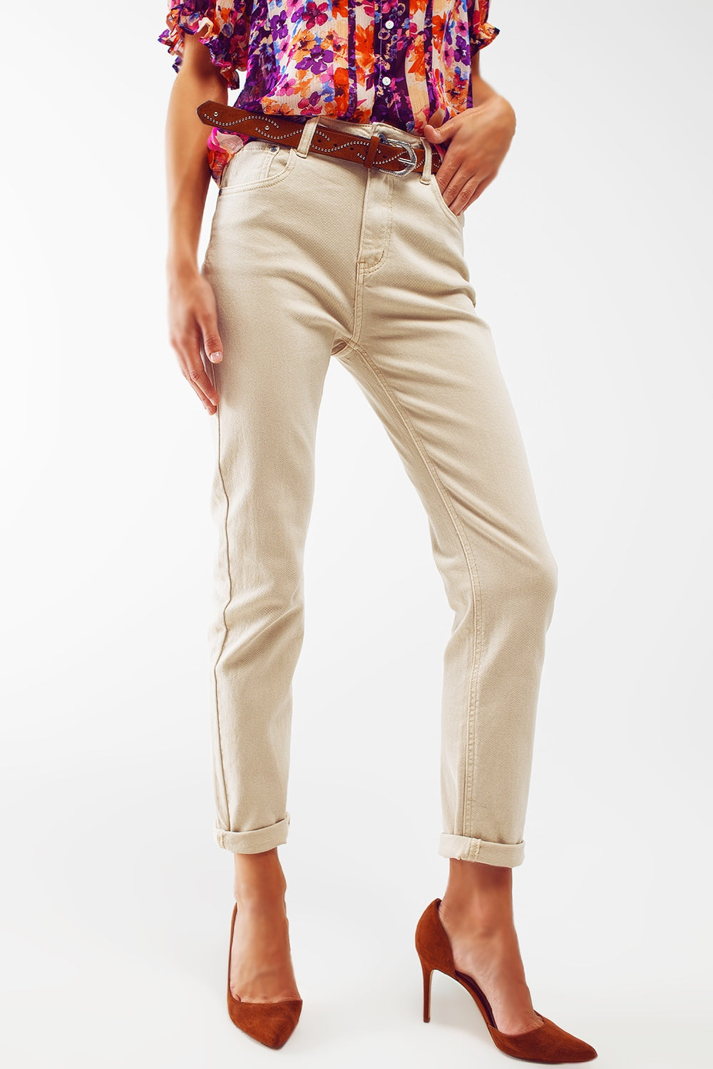 Vaqueros beige de corte pitillo de algodón elastico