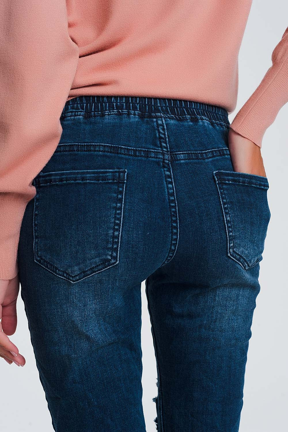 Vaqueros ligeros estilo joggers azul oscuro