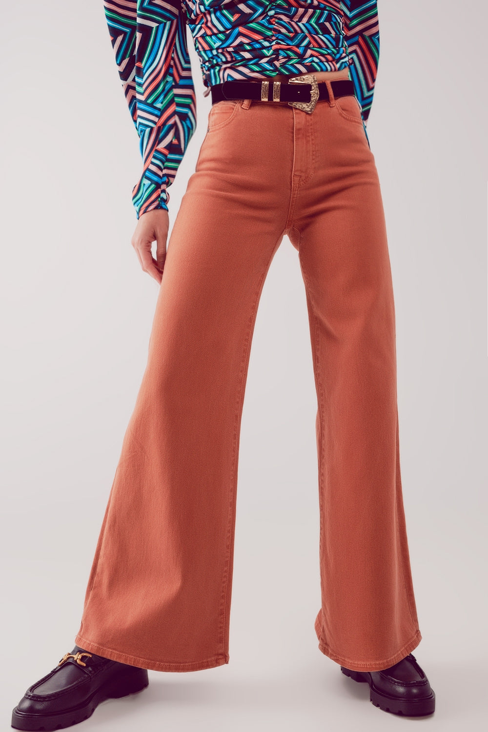 Vaqueros naranja de pernera ancha de mezcla de algodón
