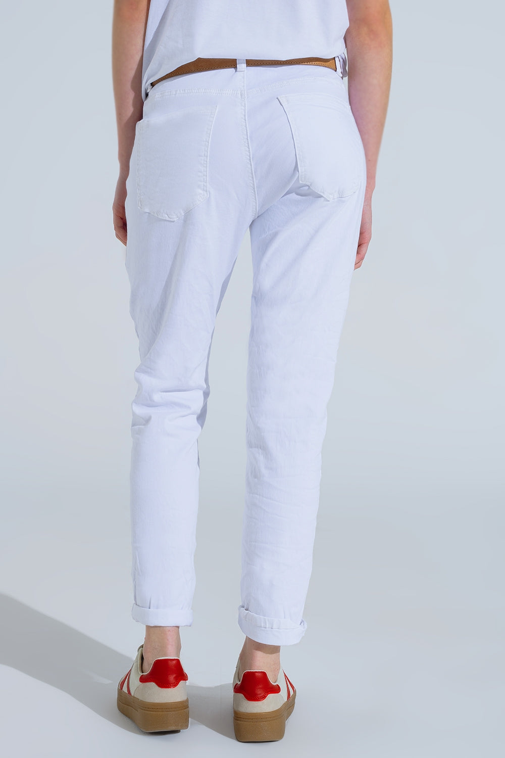 Vaqueros pitillo blancos arrugados
