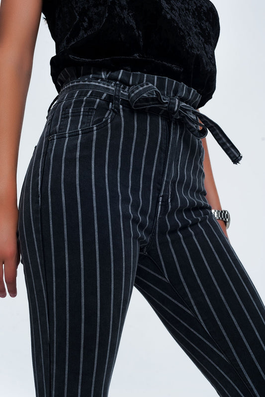 Q2 Vaqueros pitillo grises con rayas