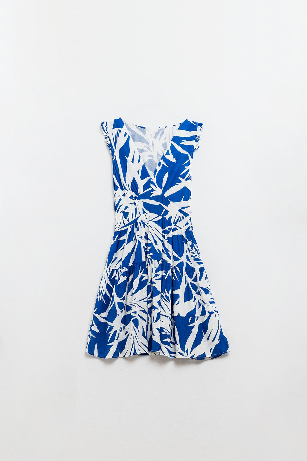 vestido corto azul con estampado tropical de palmeras