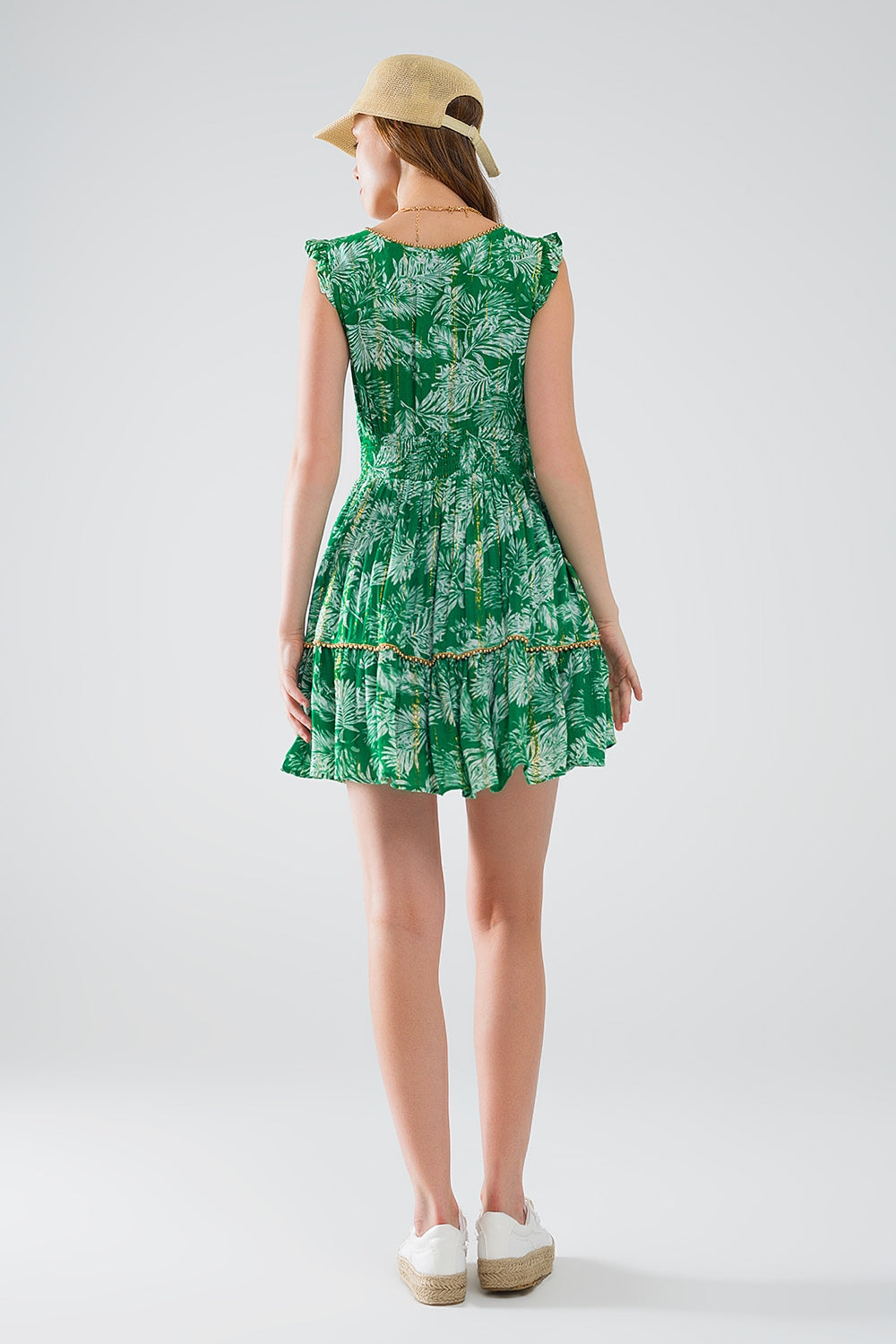 vestido corto verde boho estampado de flores con detalle de lurex