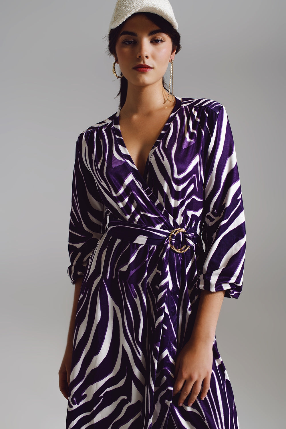 Vestido envolvente con cinturón Midi en estampado de cebra morado y crema