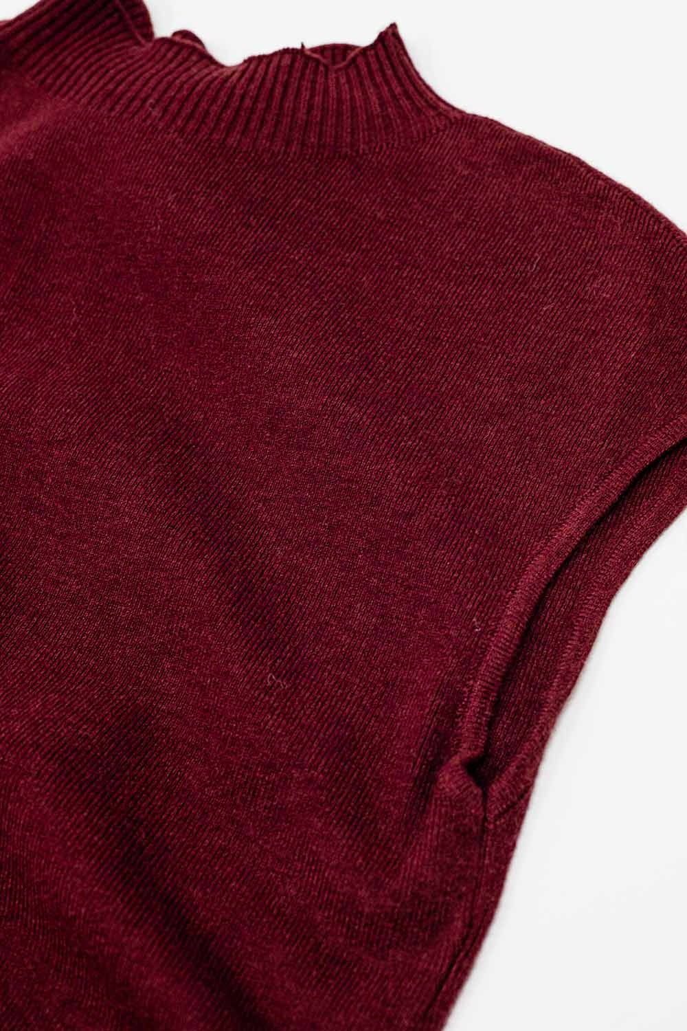vestido midi burdeos ajustado sin mangas