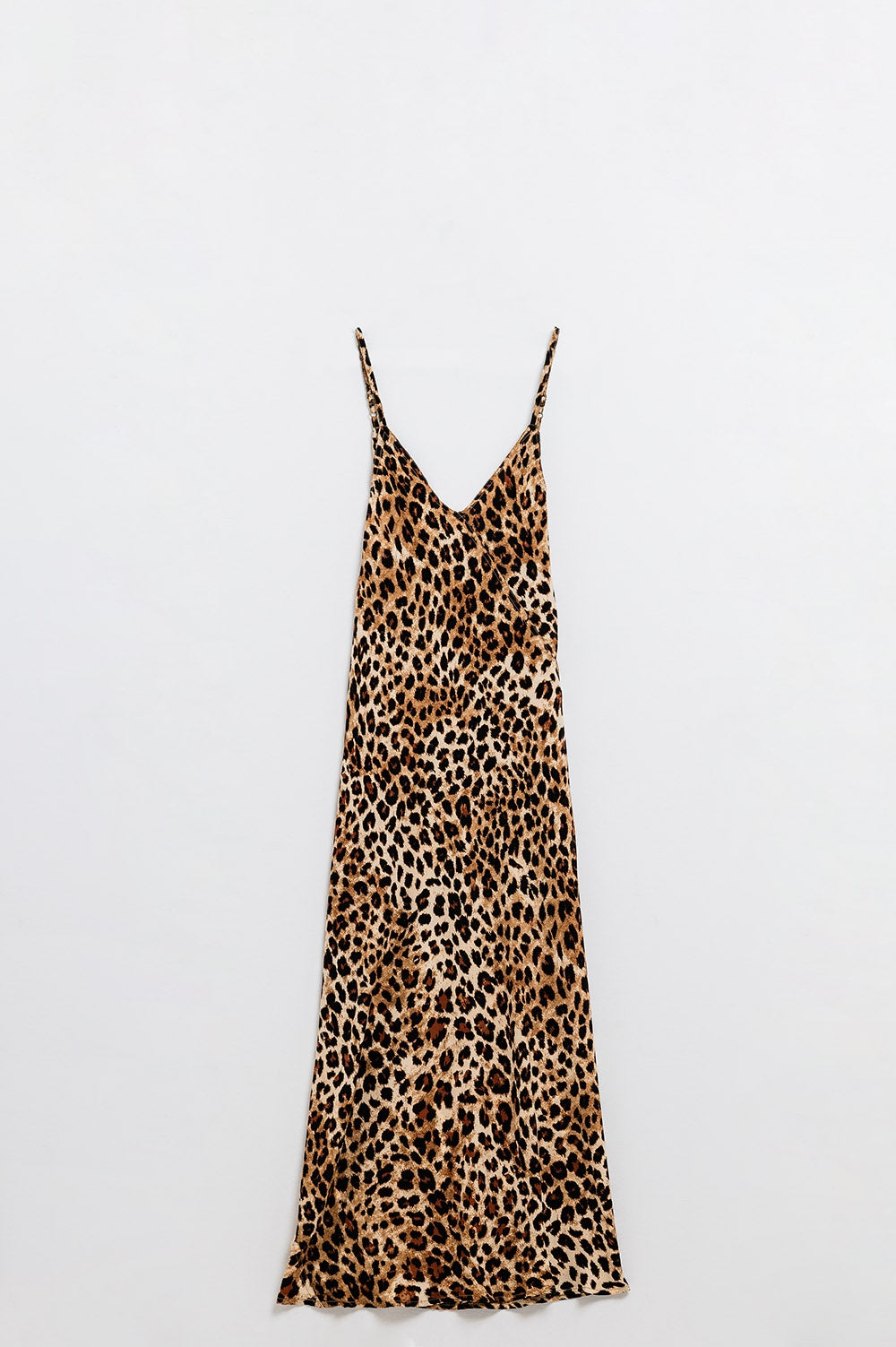 Vestido midi con estampado de leopardo