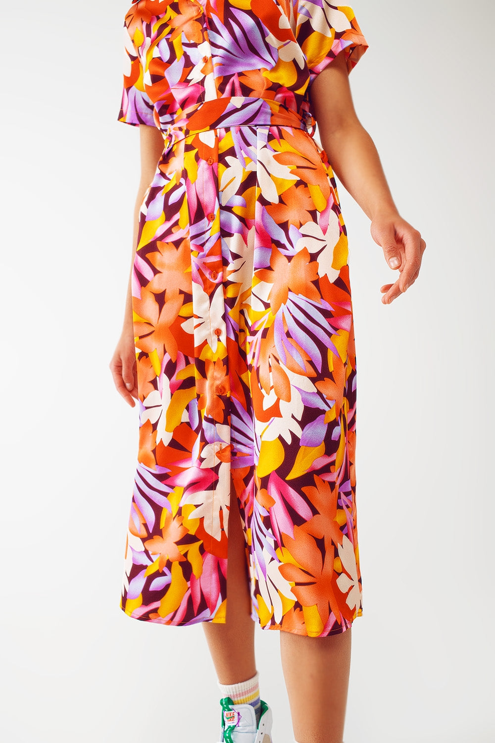 Vestido midi estampado floral en multicolor