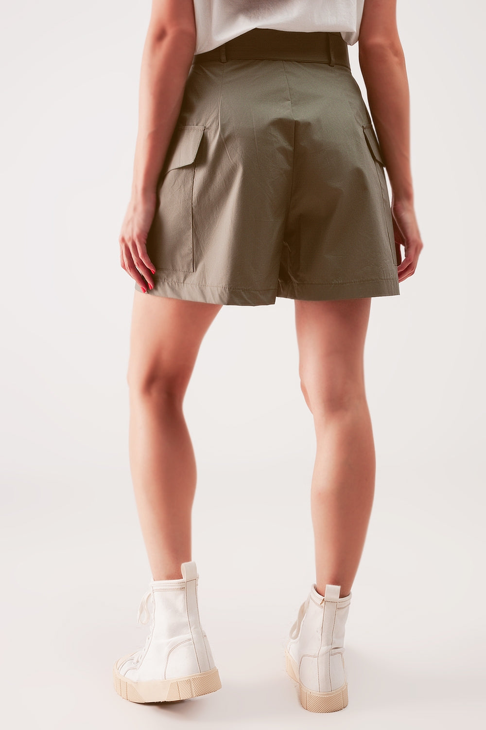 Bermudas largas caqui de pernera ancha
