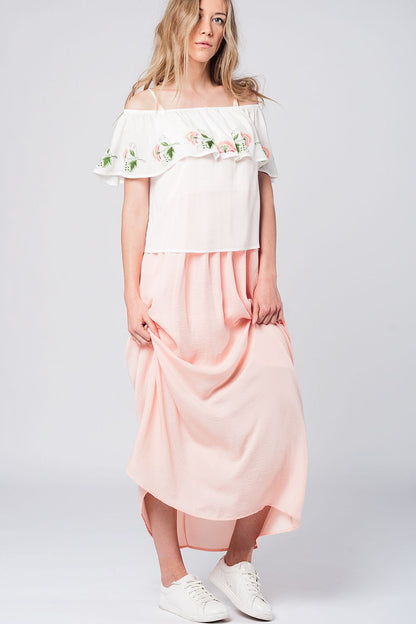 Blusa blanca con volante