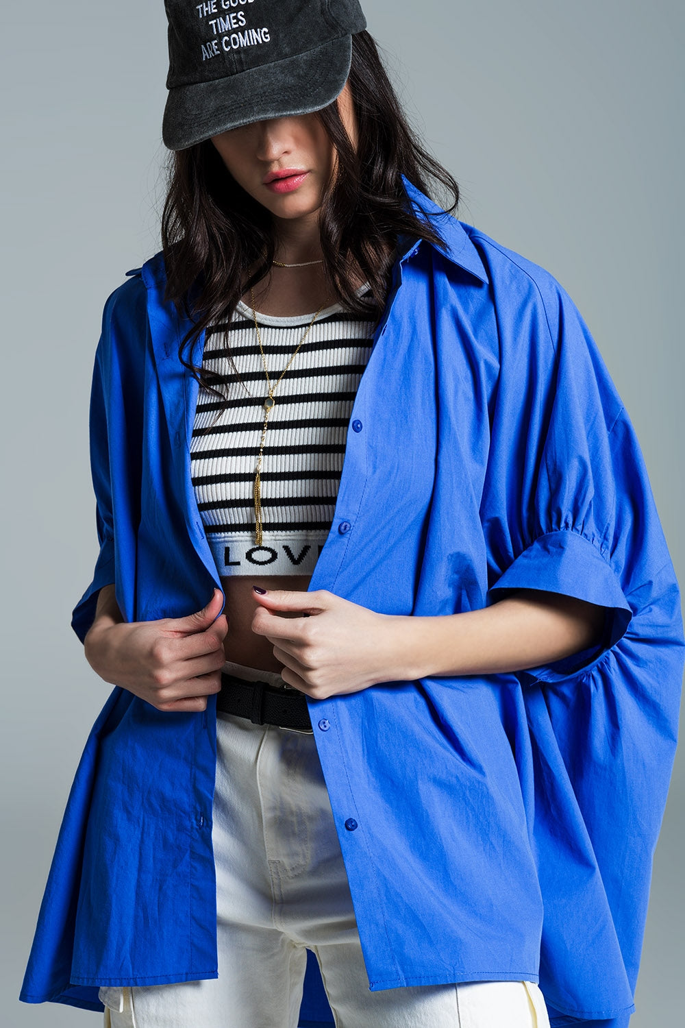 Blusa oversize azul de manga corta