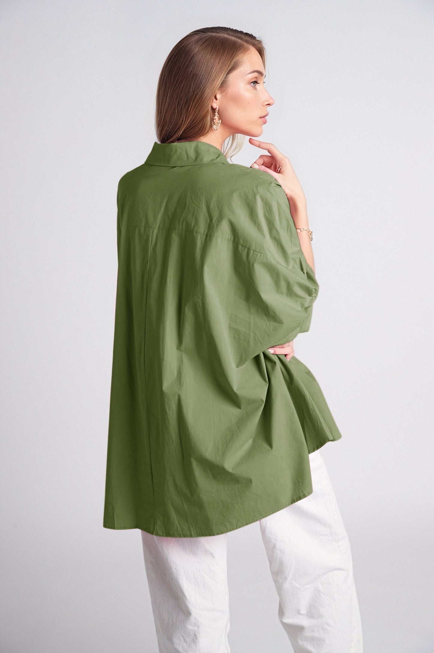 Blusa oversize verde de manga corta
