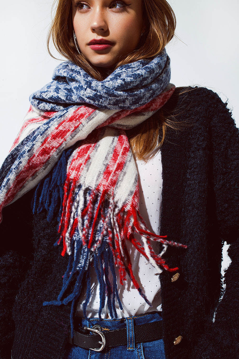 Bufanda americana estilo Houndstooth en blanco rojo y azul