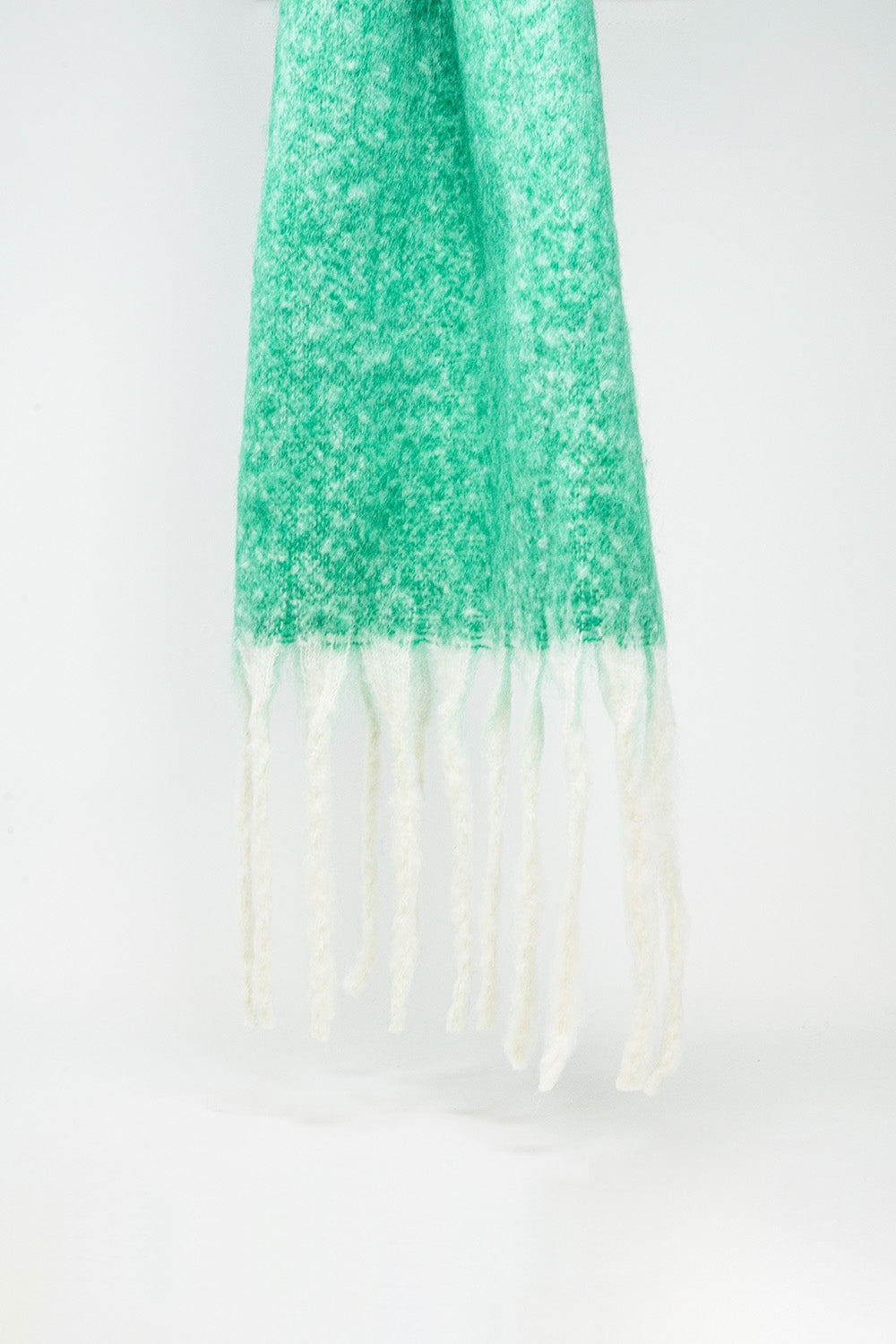 Q2 Bufanda Mullticolores Chunly Knit en rayas multicolor en verdes y azules