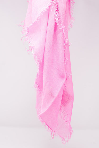 Q2 Bufanda rosa cuadrada de tejido ligero