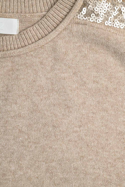 camel jersey de manga larga con lentejuelas en los hombros