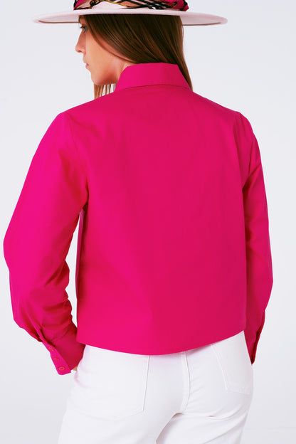 Camisa con cuello de strass y flecos en fuxia