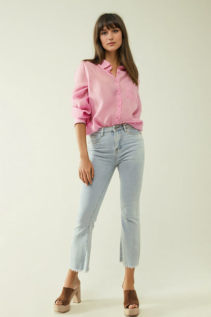 Camisa de gasa rosa de manga larga con un bolsillo en el pecho