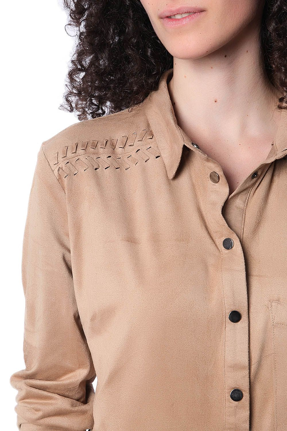 Camisa de manga larga beige con detalle anudado
