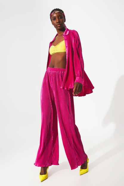 Camisa de saten plisada en fucsia